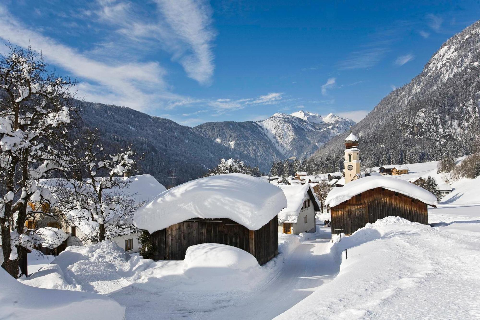Haus Adrian Apartment Wald am Arlberg Exterior photo