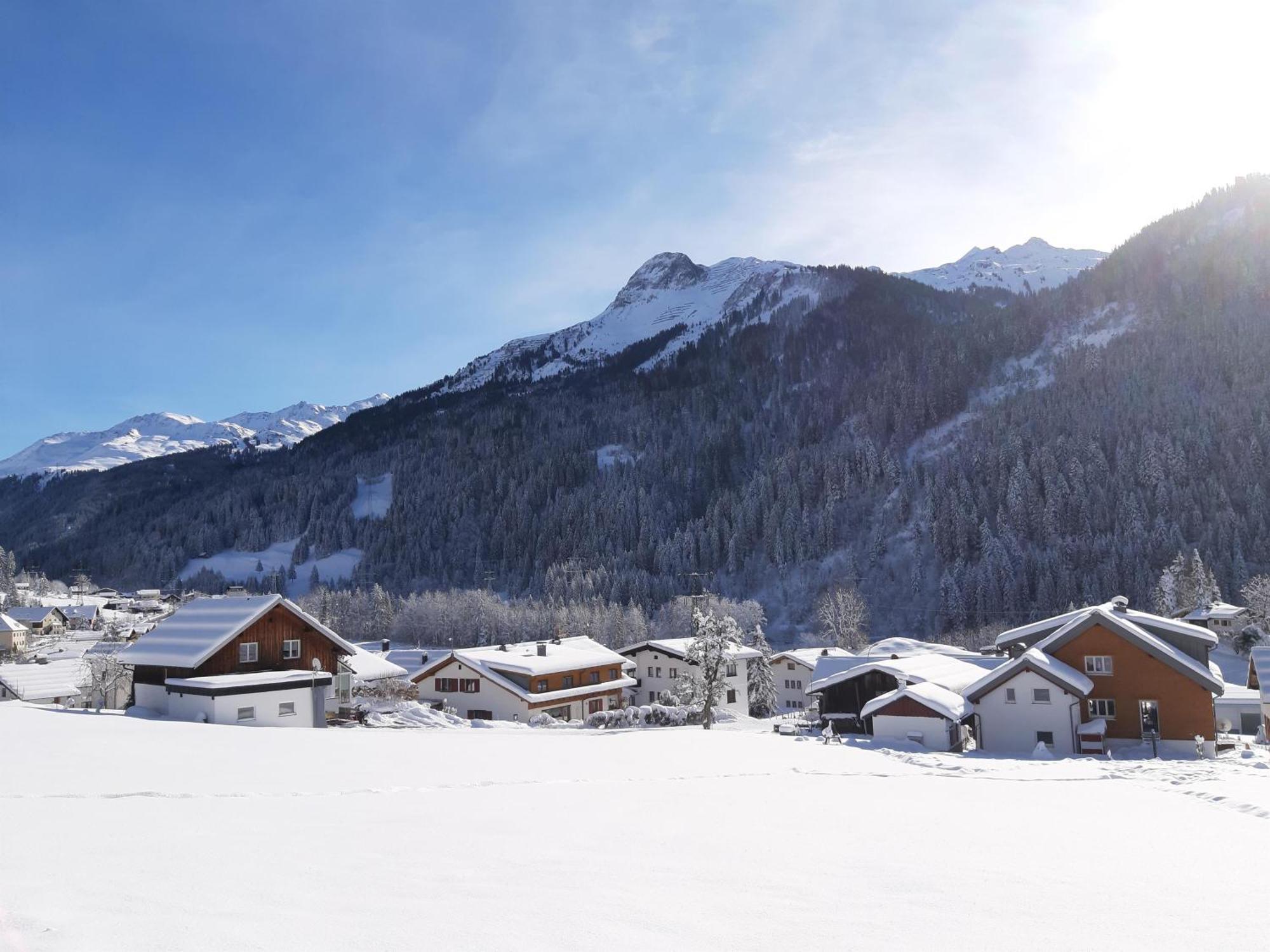 Haus Adrian Apartment Wald am Arlberg Exterior photo